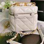 Chanel Chain Bar Vanity with Chain 22S Quilted Calfskin Small Coeur Cult Core