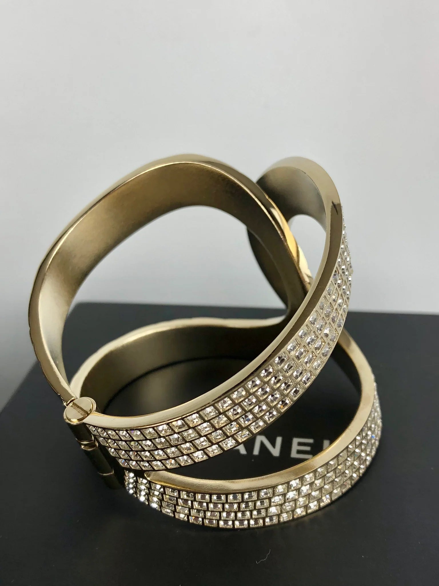 Chanel 17B light gold crystal cuff bracelet Coeur Cult Core