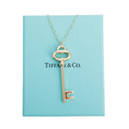 18k Yellow Gold Vintage Oval Key Pendant Necklace w/ Box