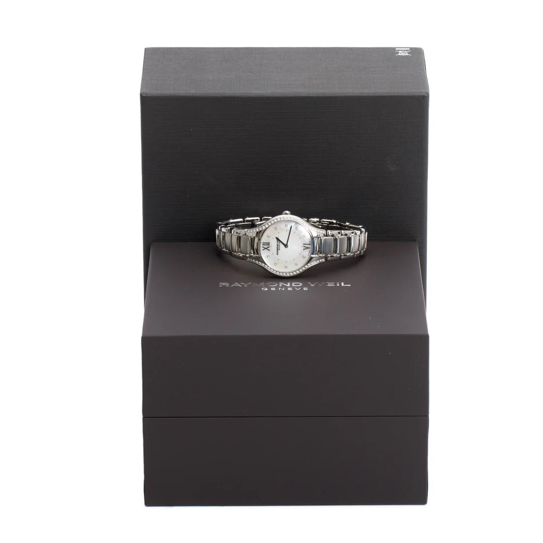 Stainless Steel Diamond Bezel Mother of Pearl Diamond Dial Noemia 32 MM Quartz Watch 5132 w/ Box