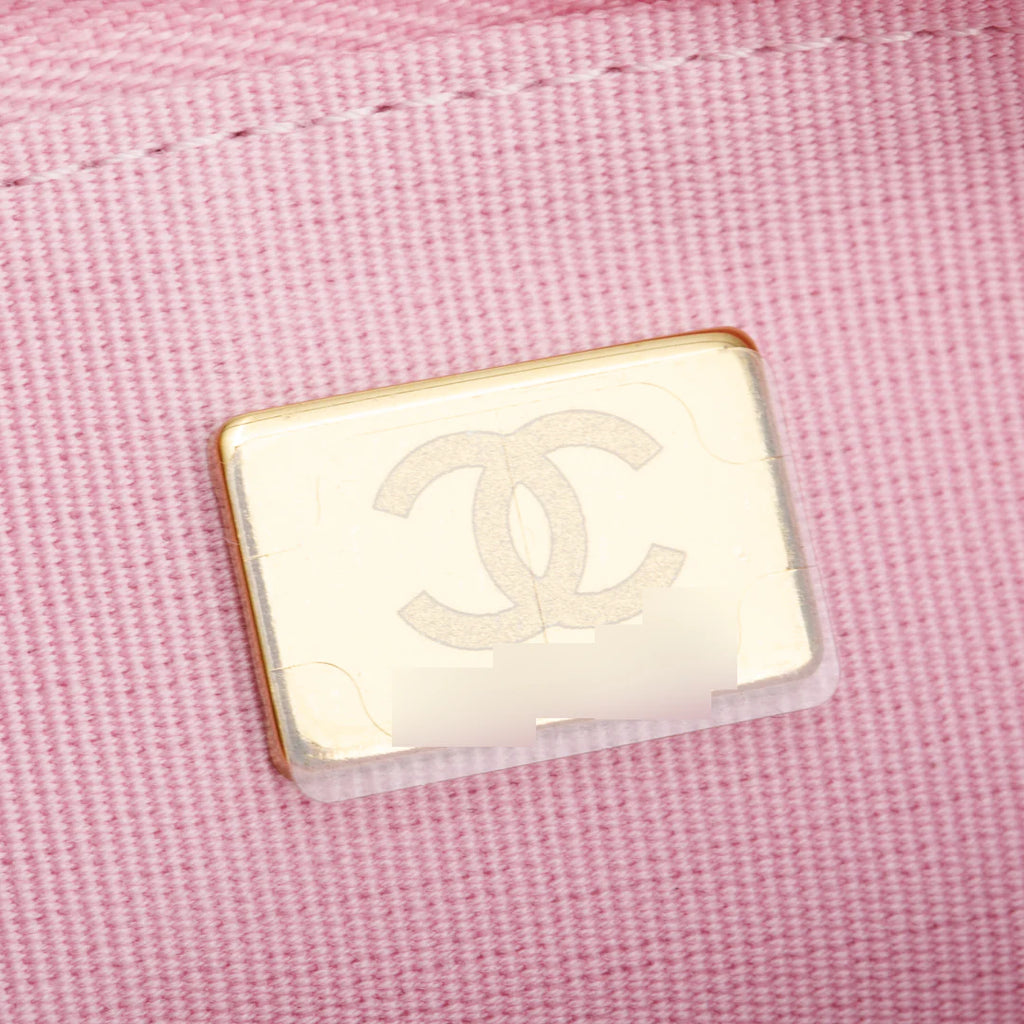 Pink Iridescent Quilted Lambskin Leather CC Pearl Crush Classic Wallet on Chain w/ Box Coeur Cult Core