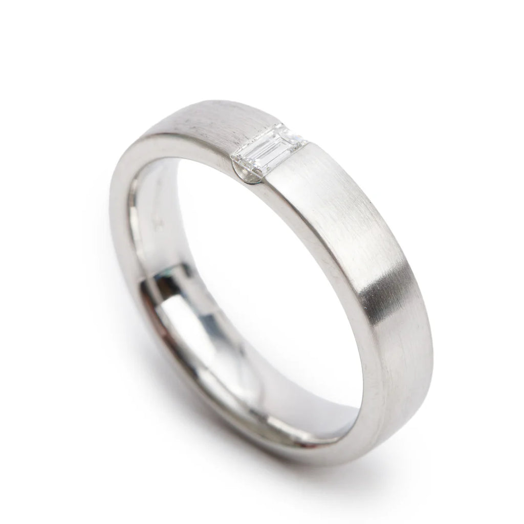 The Charles Setting Platinum &amp; Baguette Diamond 5 MM Satin Finish Ring, Size 8 w/ Box Coeur Cult Core