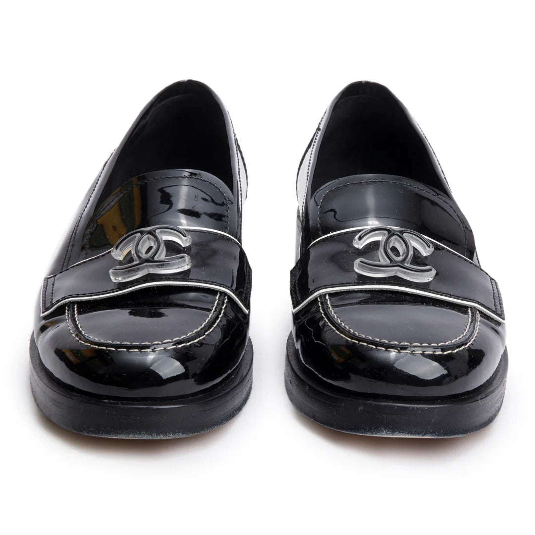 Black Patent Leather CC Logo Loafer, Size 40