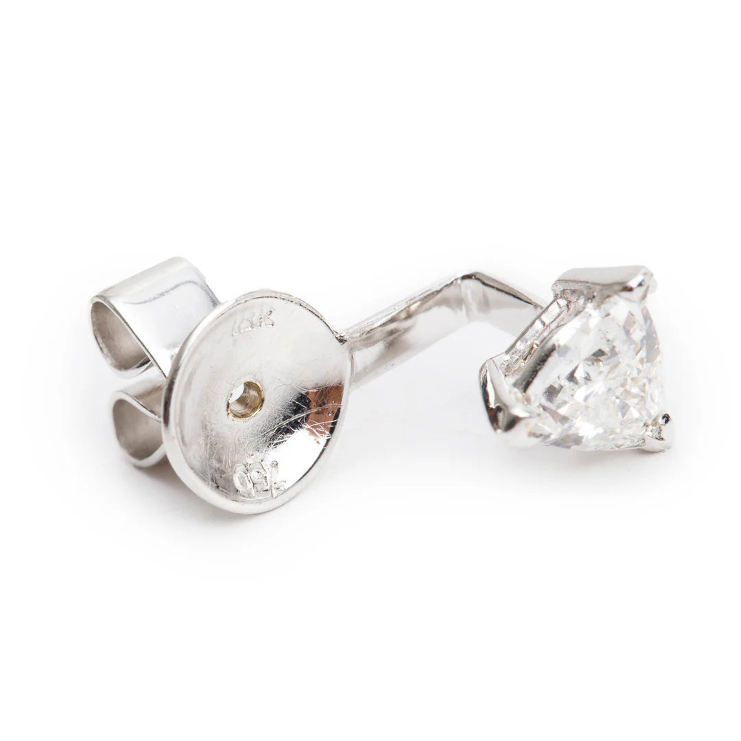 18k White Gold 1.35 tcw. Diamond Earrings Coeur Cult Core