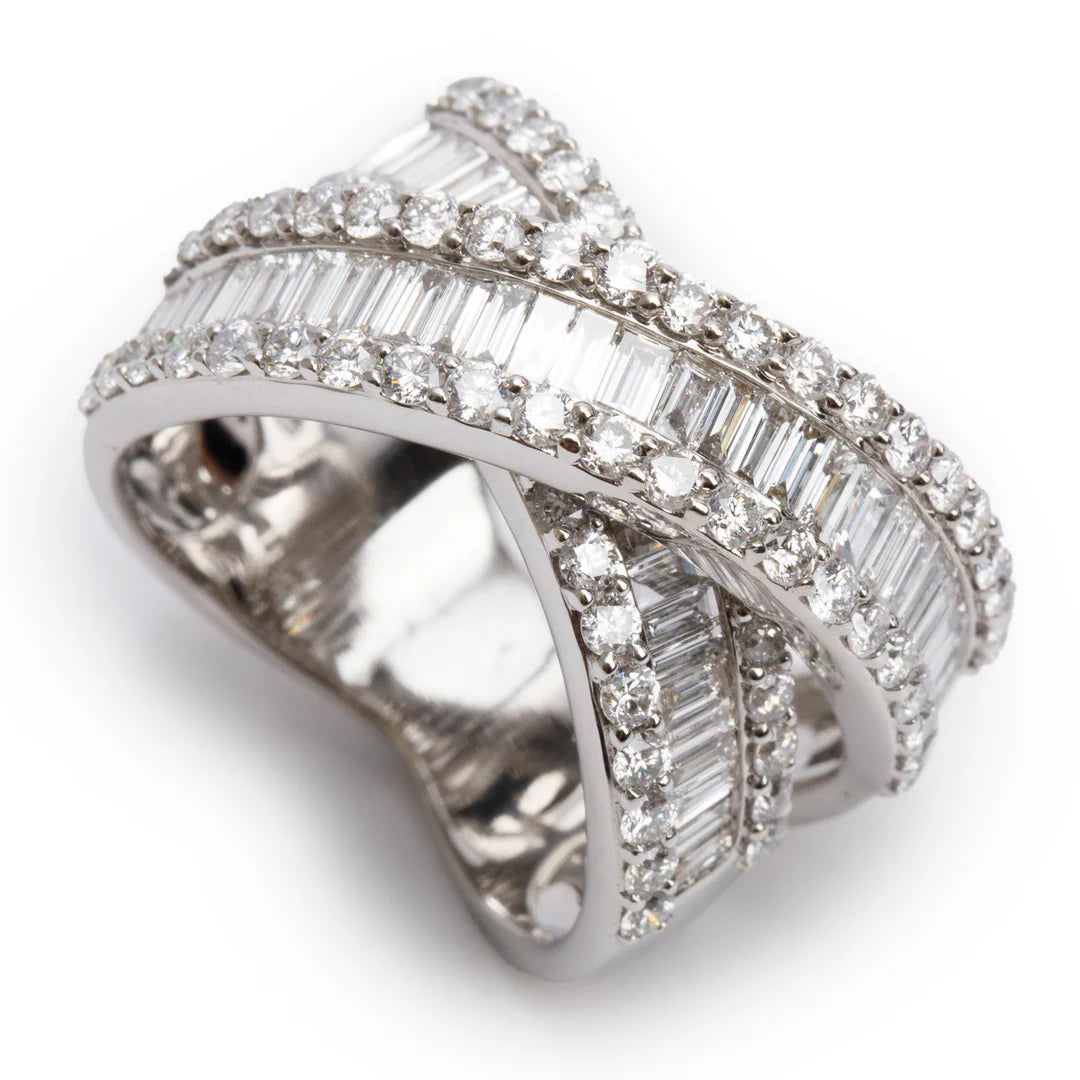 18k White Gold Pave Diamond 'X' Top Ring, Size 7.25