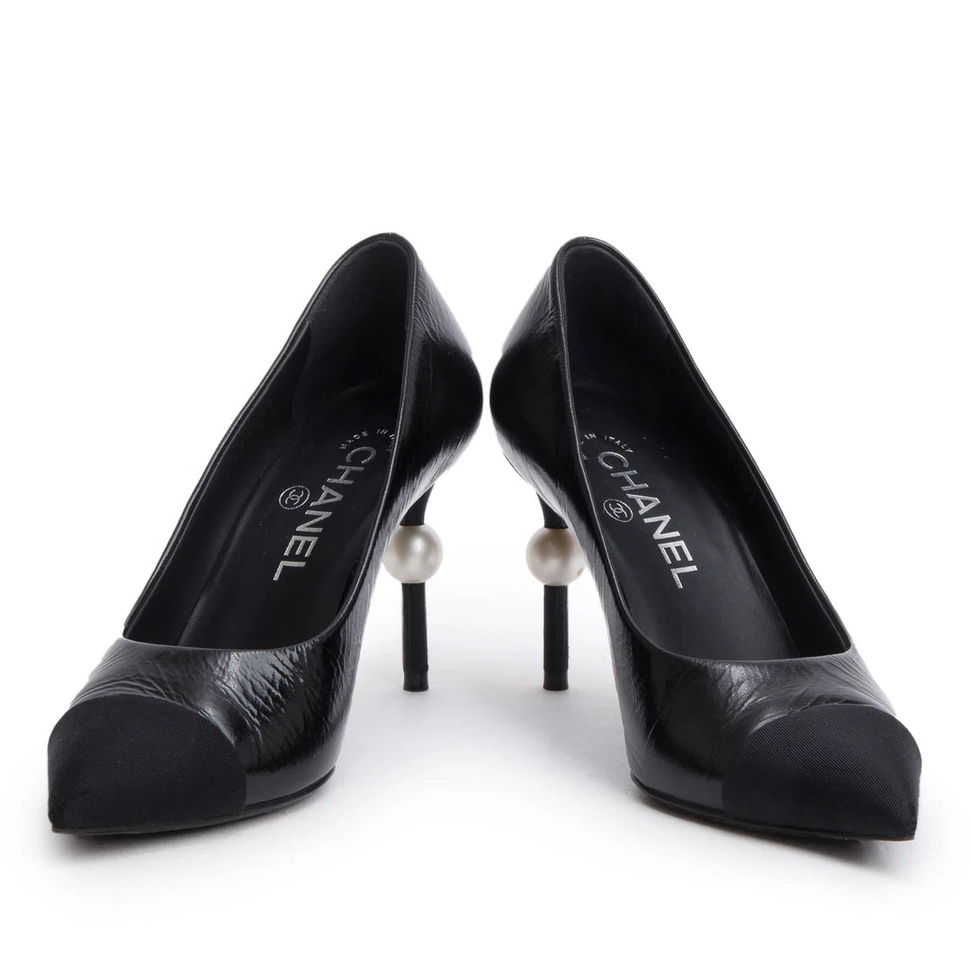 Black Goatskin Grosgrain Cap Toe Faux Pearl CC Pumps, Size 36 w/ Box
