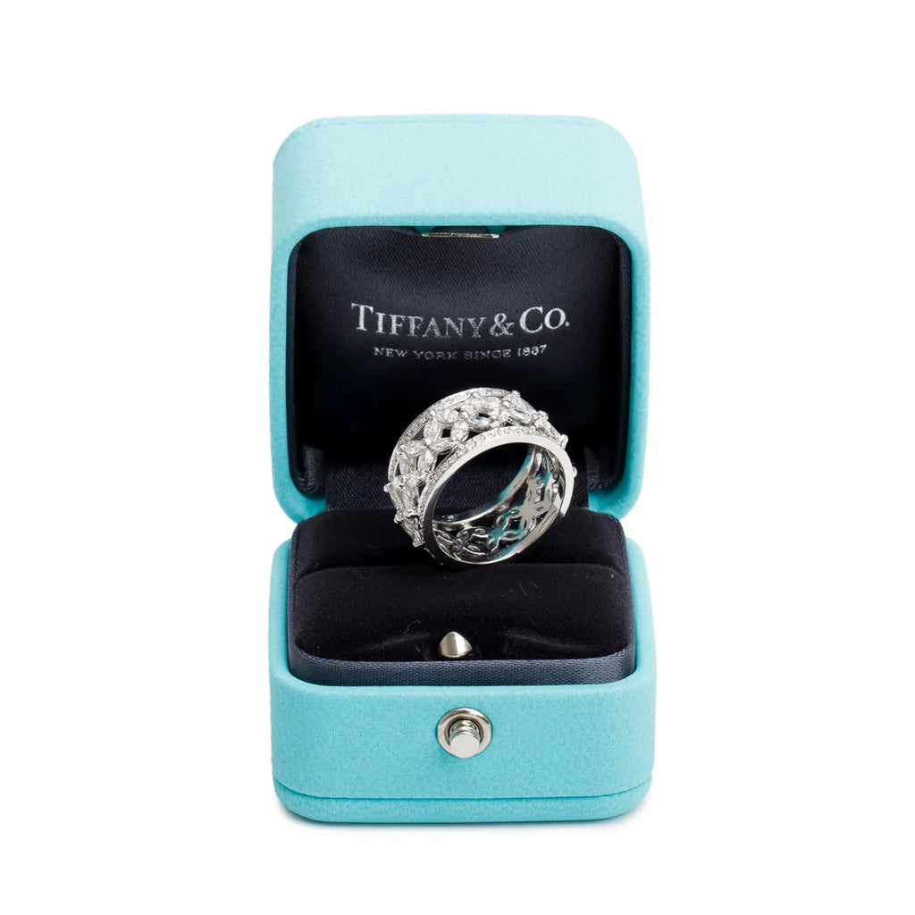 Platinum Diamond Victoria Ring, Size 8 w/ Box