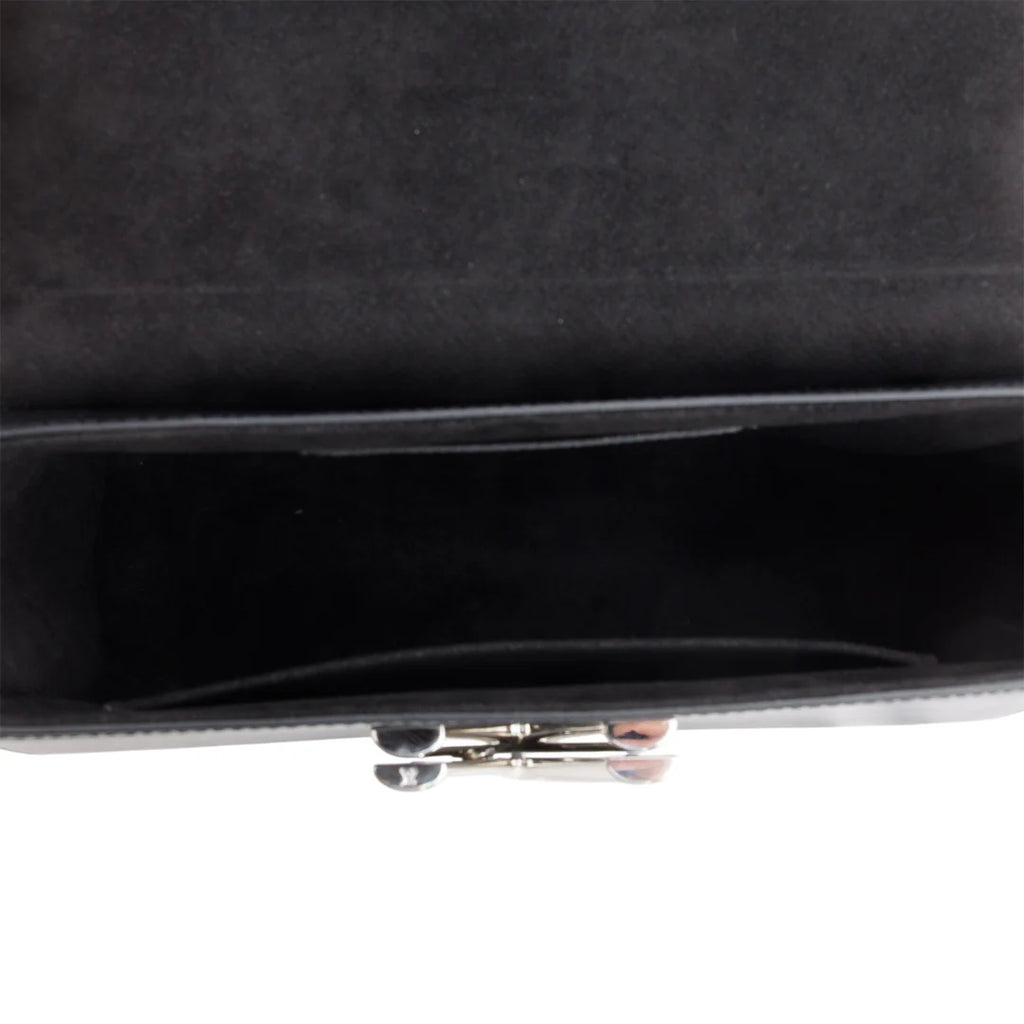 Black Epi Leather Twist MM