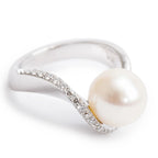 14k White Gold Pearl &amp; Diamond Ring, Size 7.5