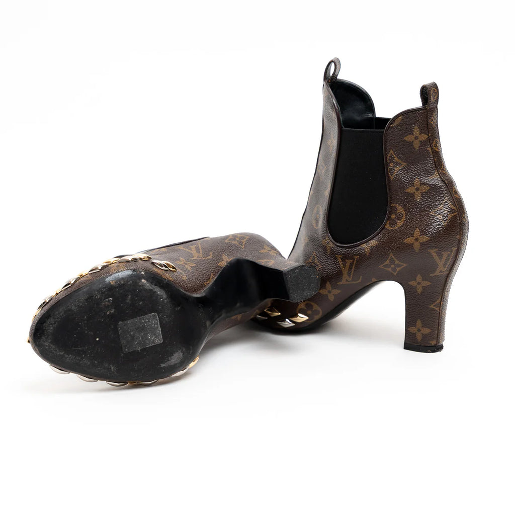 Louis Vuitton Monogram Canvas Studded Chelsea Heel Boot Size 39