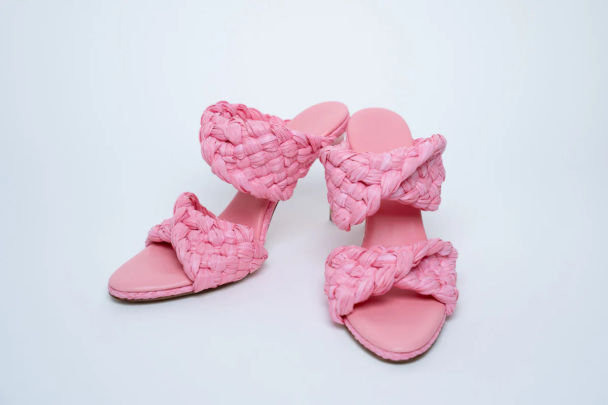 Bottega Veneta Woven Raffia Pink Heeled Sandals Size 39.5 Coeur Cult Core