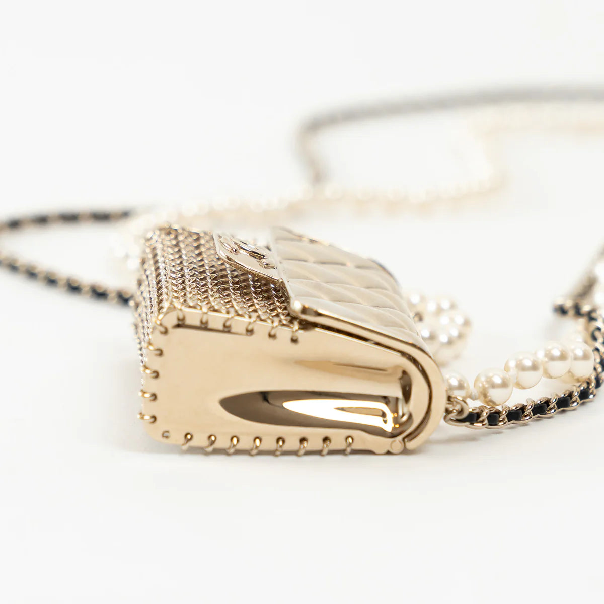 Gold Tone Faux Pearl Flap Bag Necklace