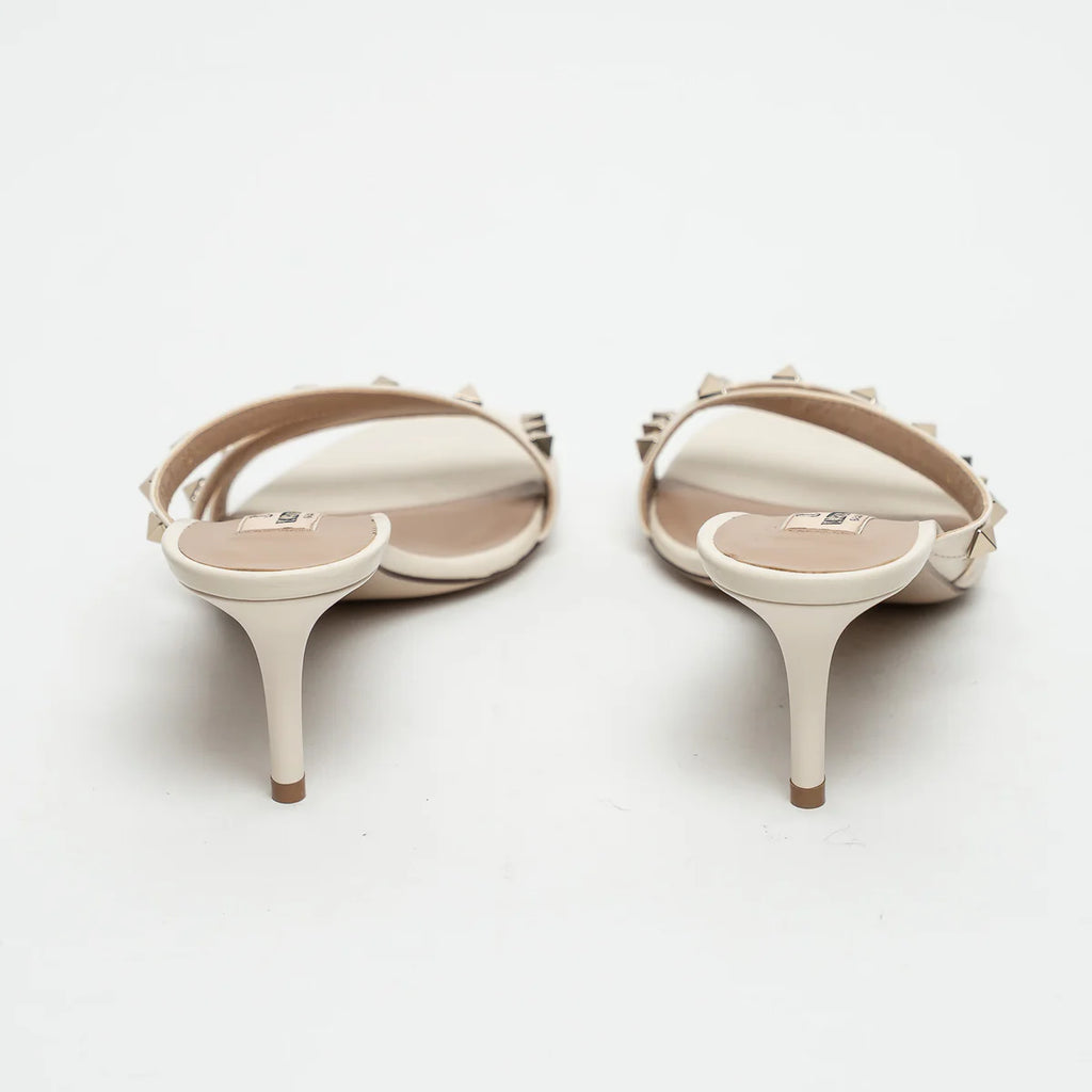 Ivory Leather Rockstud Sandals Size 38.5