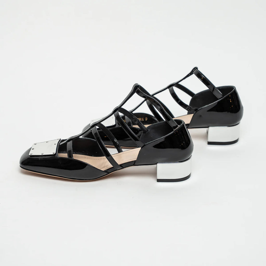 Black Patent Leather Block Heel Sandals Size 38.5