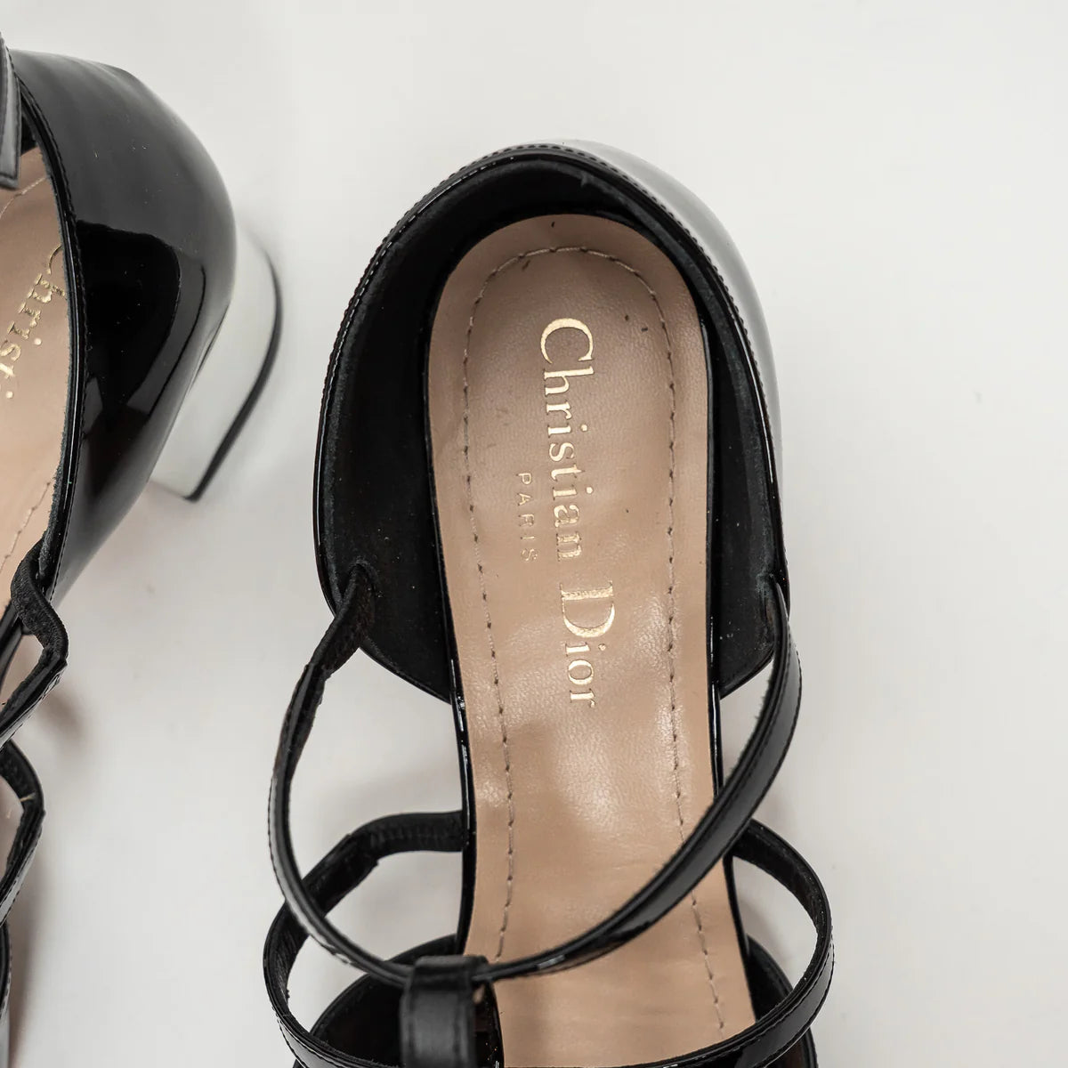 Black Patent Leather Block Heel Sandals Size 38.5