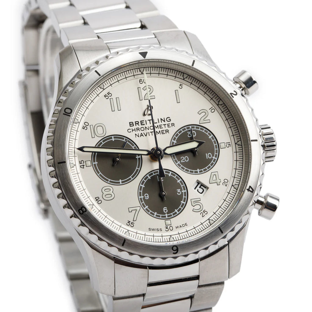 Stainless Steel Navitimer Aviator 8 B01 43 MM Automatic Chronograph Watch AB0117 w/ Box &amp; Papers