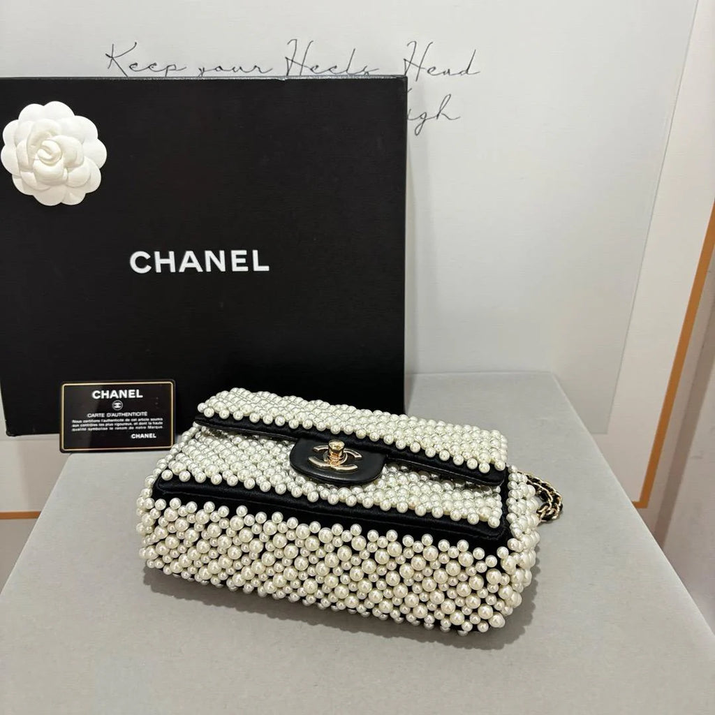 Chanel 19s mini pearl rectangular flap Coeur Cult Core