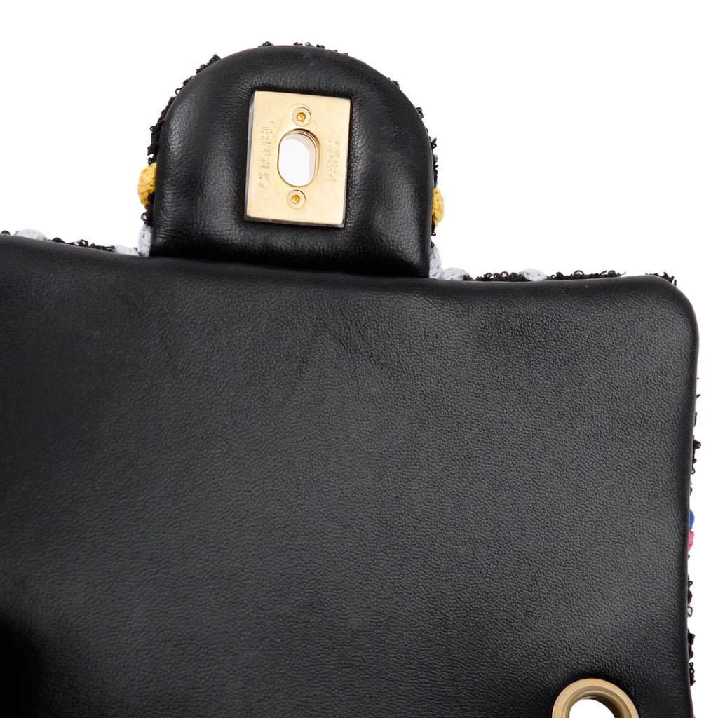 2022 Diamond Threaded Tweed CC Pearl Crush Square Mini Flap Bag