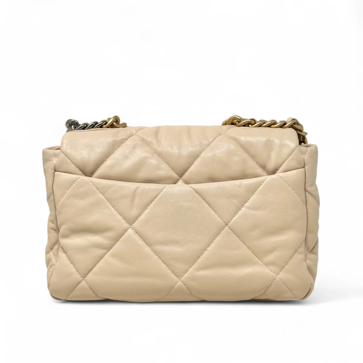 Chanel 19 Beige Medium Flap Coeur Cult Core