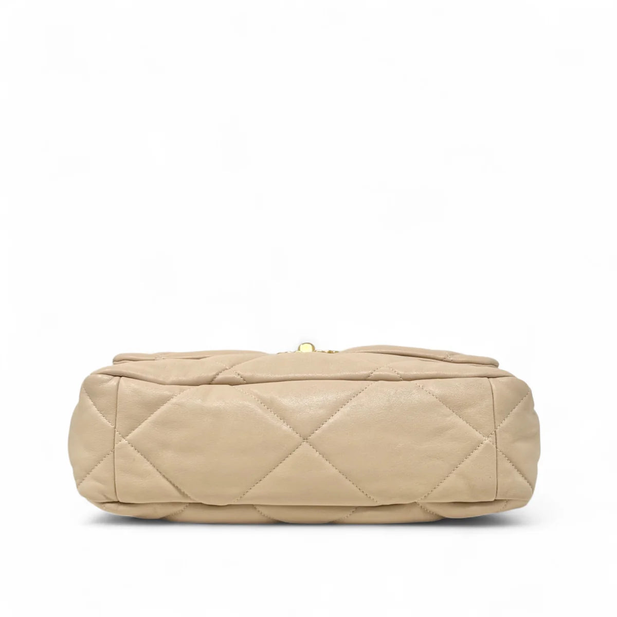 Chanel 19 Beige Medium Flap Coeur Cult Core