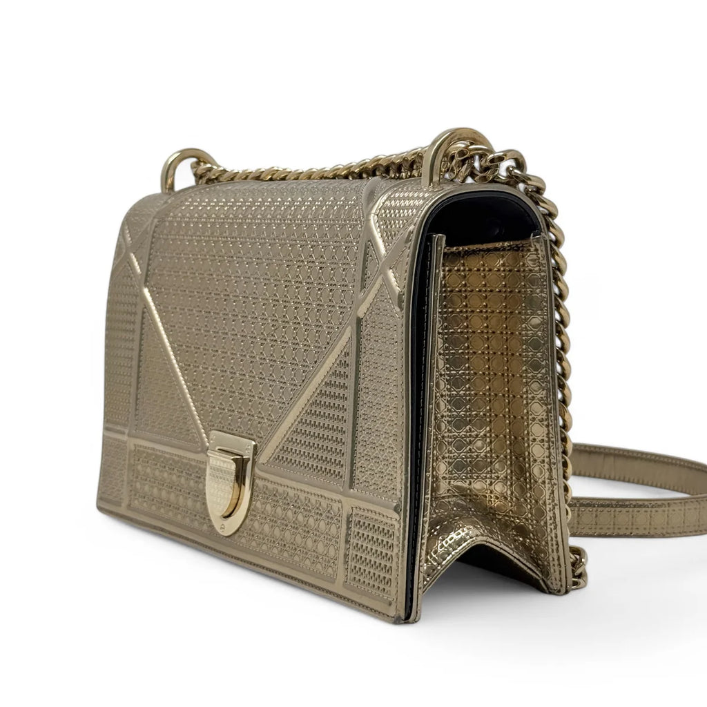 Dior Gold Medium Diorama Flap Coeur Cult Core
