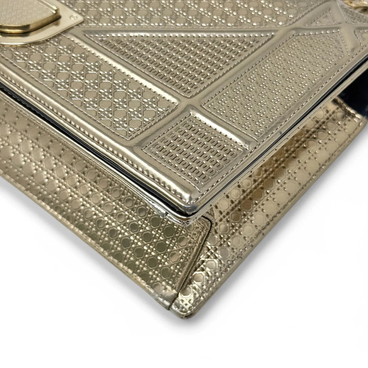 Dior Gold Medium Diorama Flap Coeur Cult Core