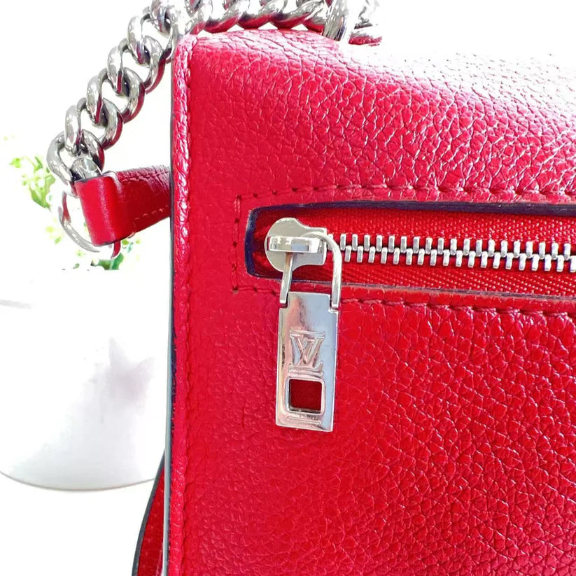 Louis Vuitton LV MyLockMe BB Leather Bag Coeur Cult Core