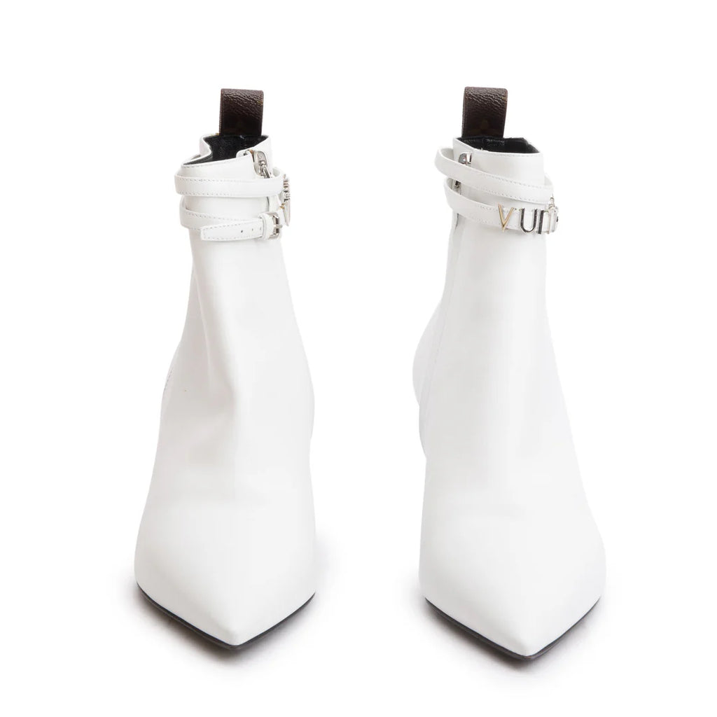 White Leather Callback Ankle Boots, Size 40 w/ Box Coeur Cult Core