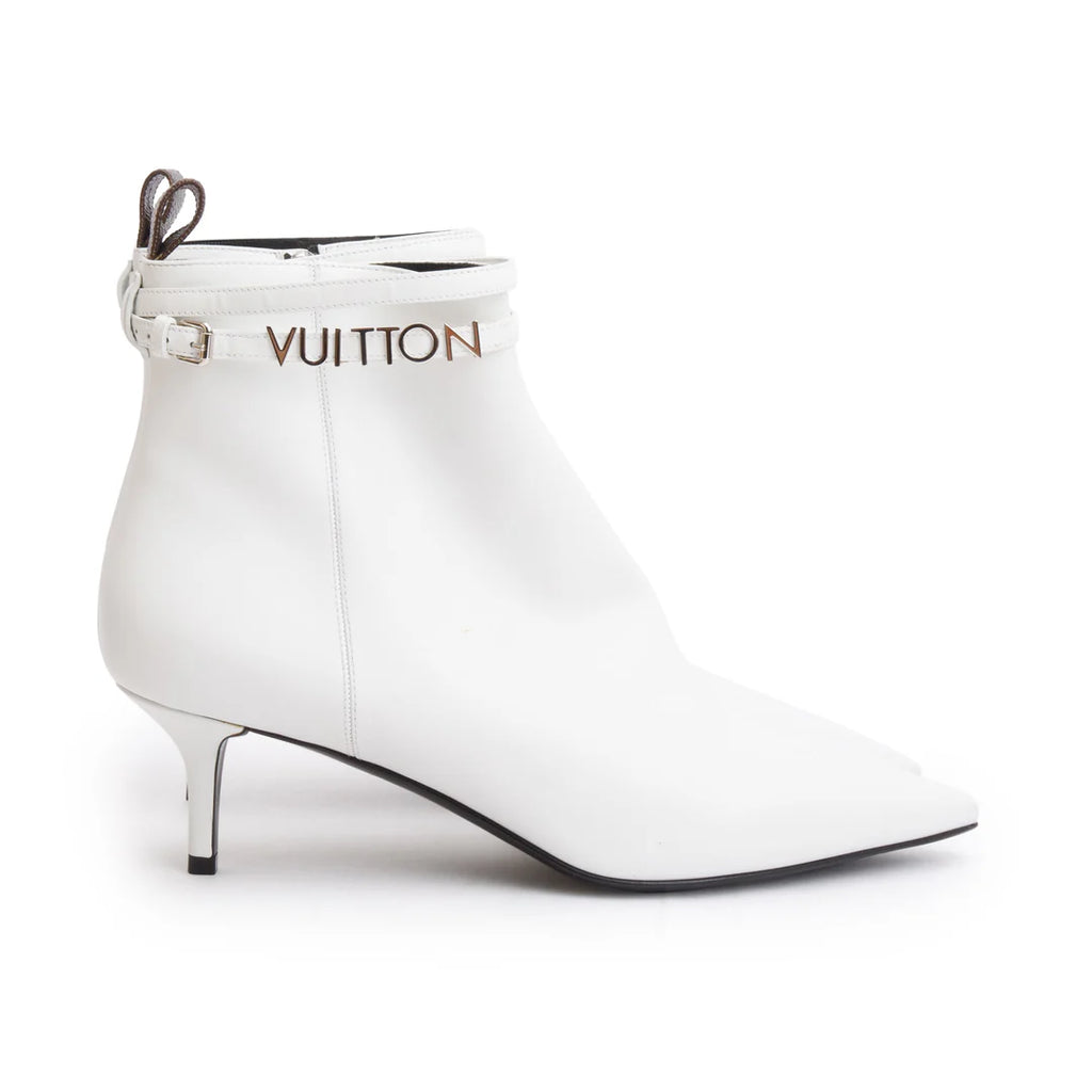 White Leather Callback Ankle Boots, Size 40 w/ Box Coeur Cult Core