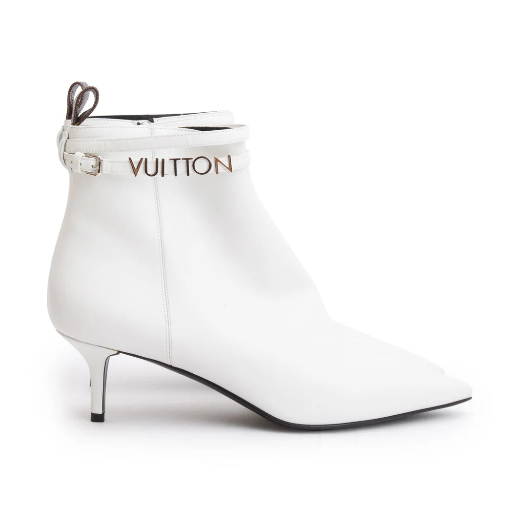 White Leather Callback Ankle Boots, Size 40 w/ Box Coeur Cult Core
