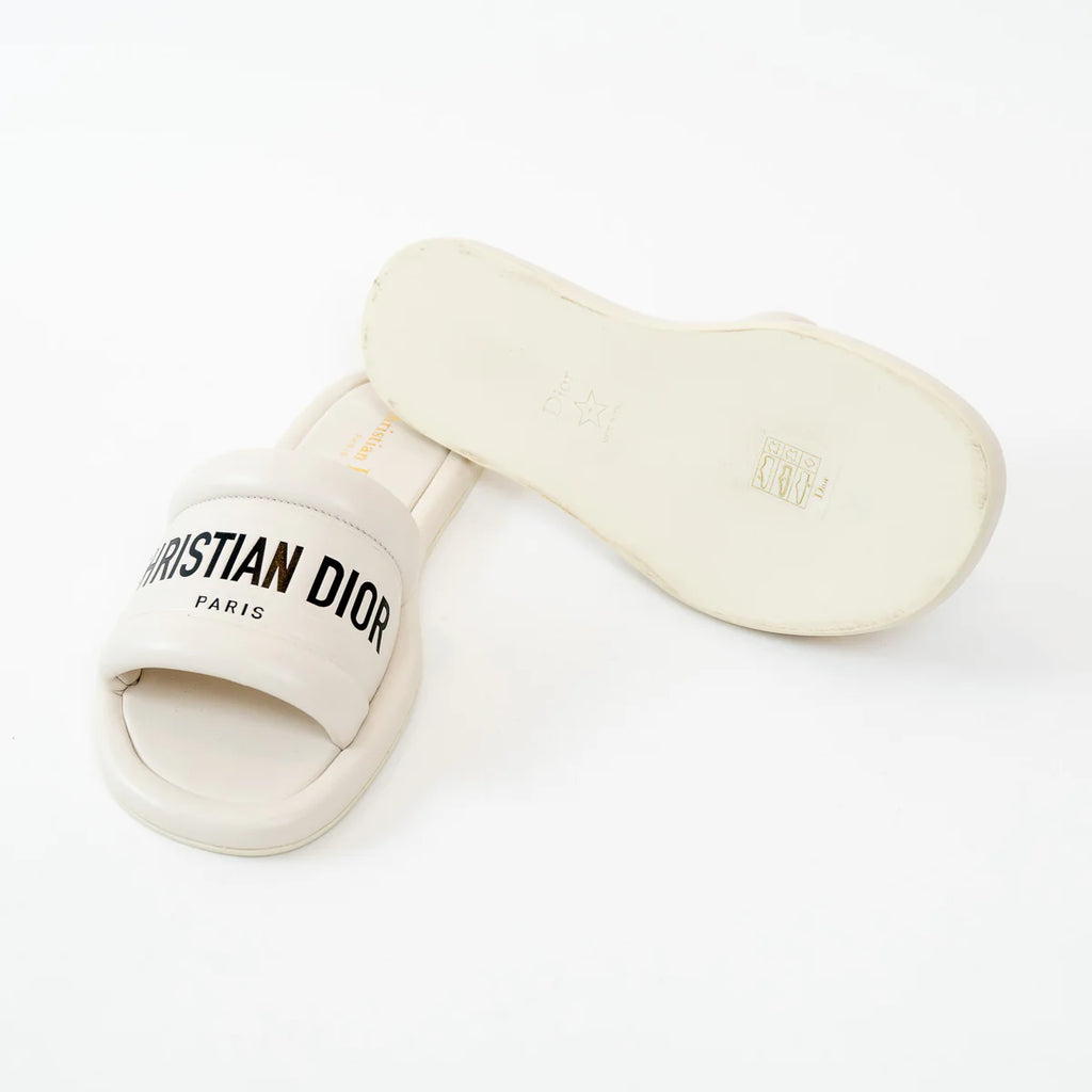 Christian Dior White Lambskin Embossed Every-D Slide Size 36 Coeur Cult Core