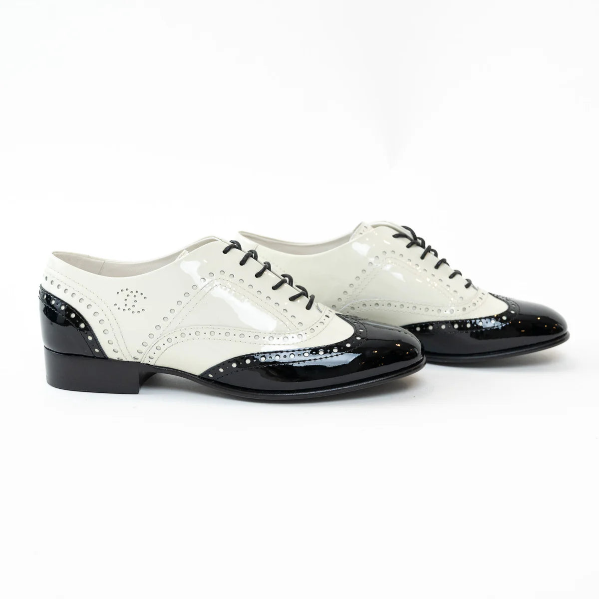 Pre-Loved Chanel™ White and Black Patent Leather Loafers Size 38.5 Coeur Cult Core