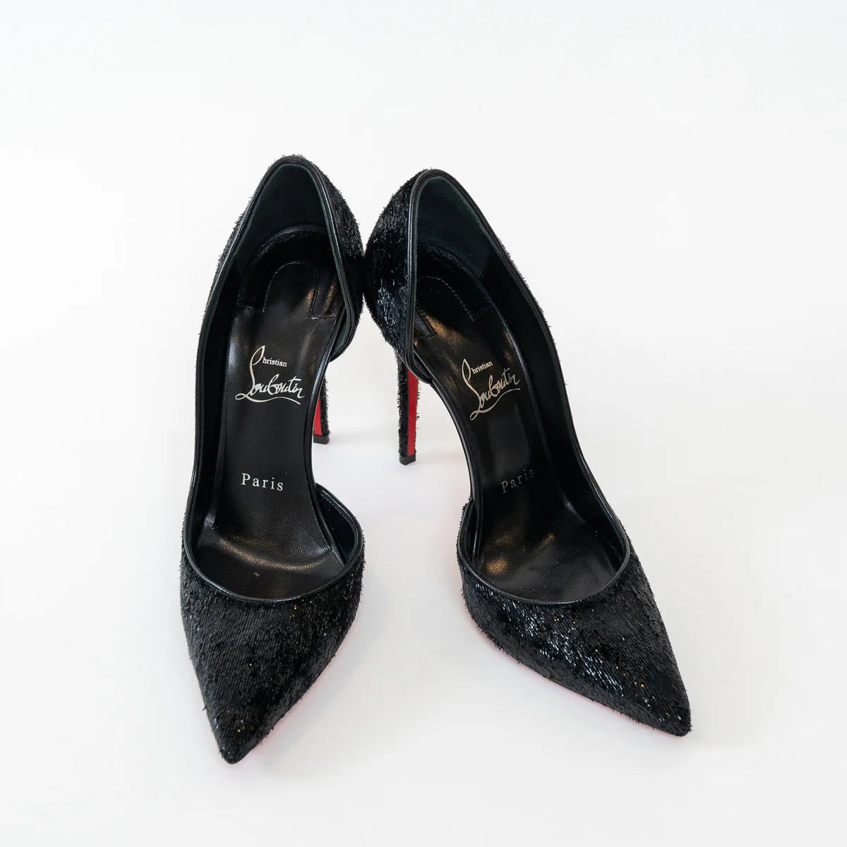 Christian Louboutin Black Velvet Iriza Pumps Size 39.5 Coeur Cult Core