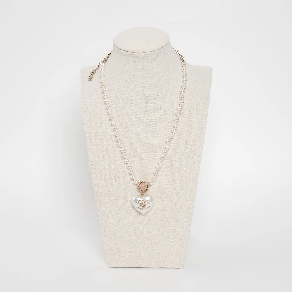 Gold Tone Faux Pearl Crystal Heart Pendant Necklace