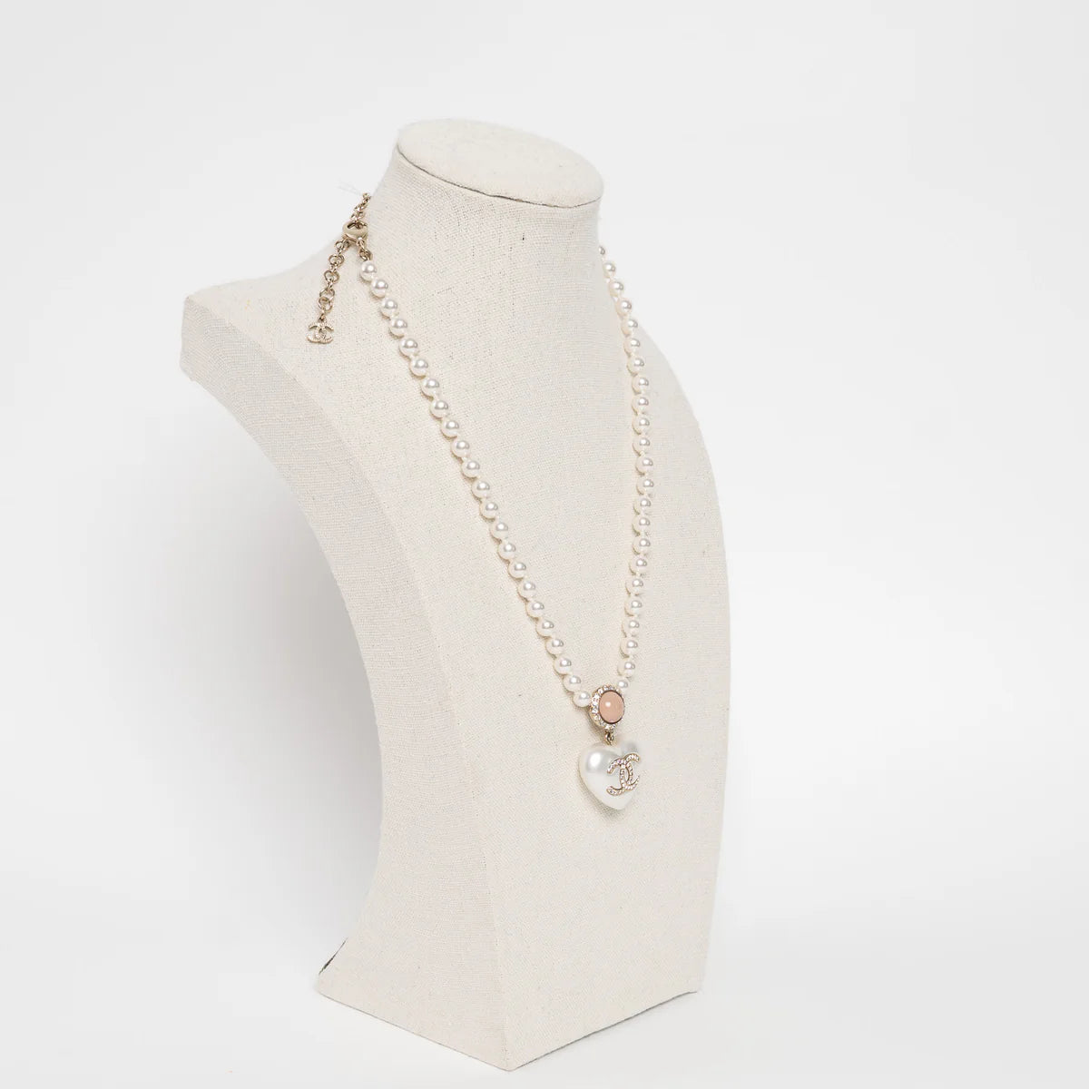 Gold Tone Faux Pearl Crystal Heart Pendant Necklace