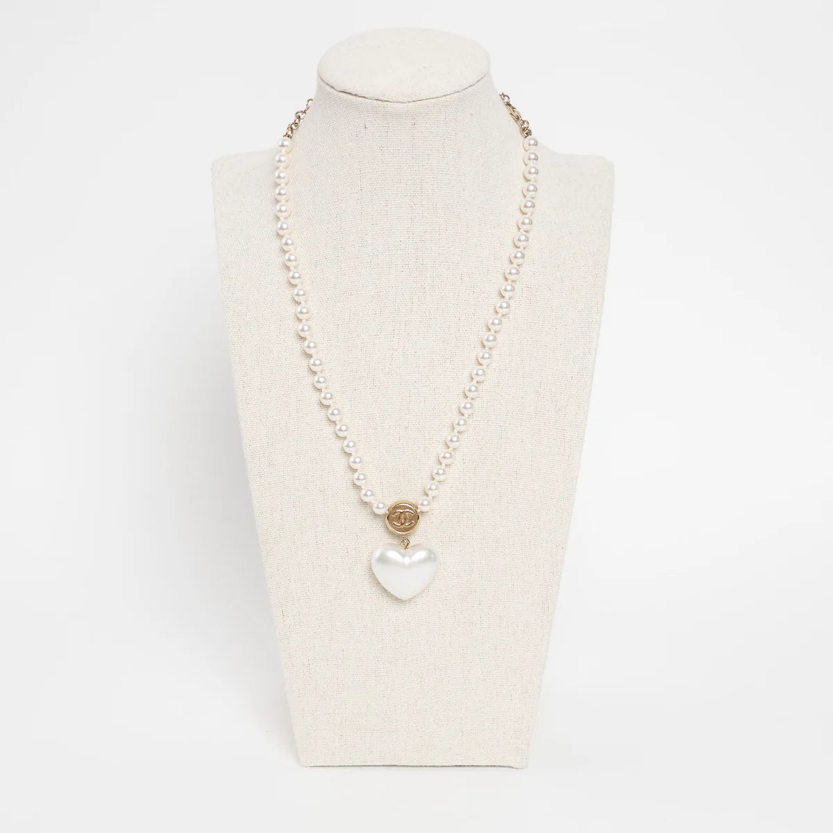 Gold Tone Faux Pearl Crystal Heart Pendant Necklace
