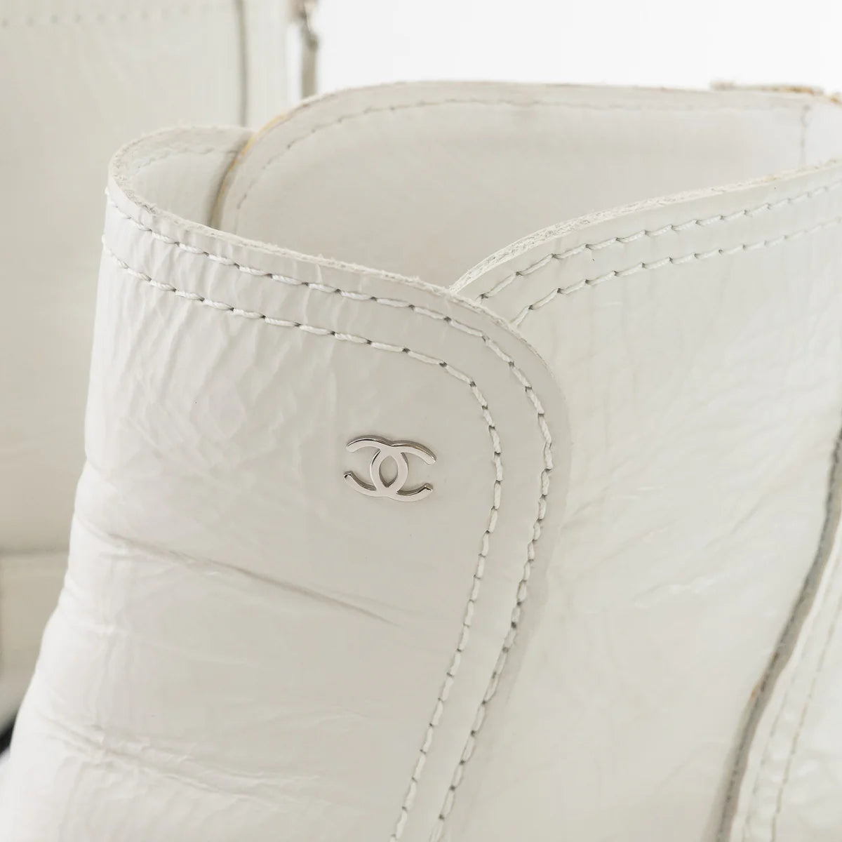 White Leather Faux Pearl Boots Size 38.5