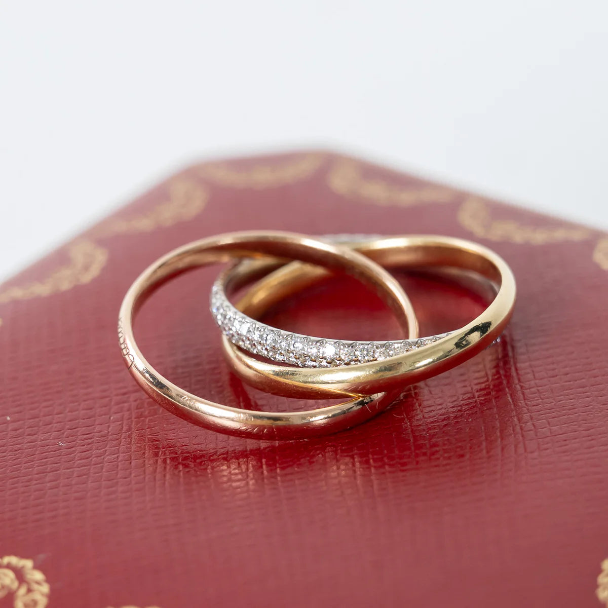 18k Tri-Gold Paved Trinity Ring with Diamonds Size 57
