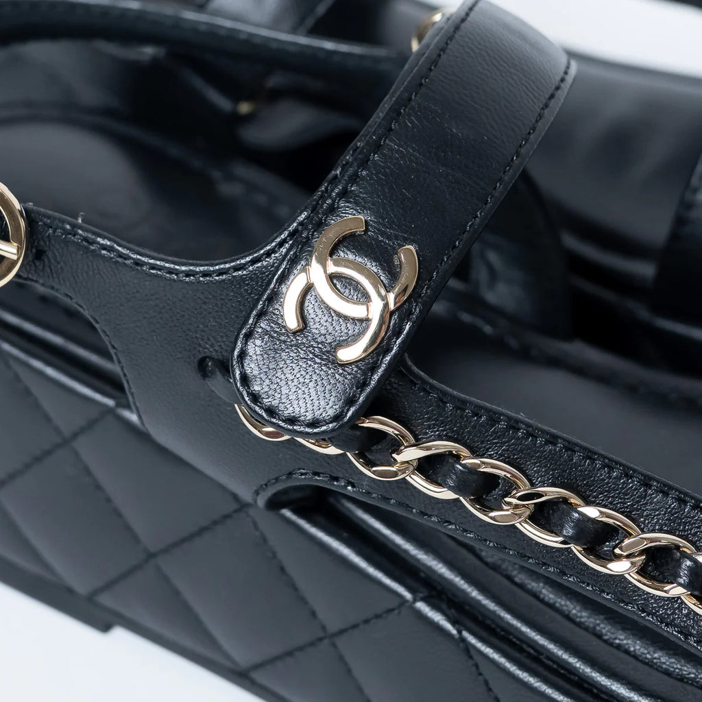 Quilted Leather Platform Sandals with Chain Details Size 39.5