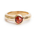 18k Yellow Gold Garnet Ring, Size 6.5