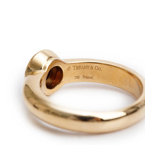 18k Yellow Gold Garnet Ring, Size 6.5