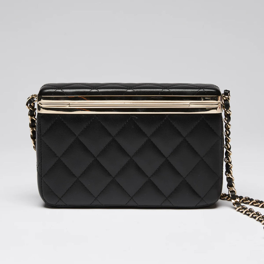 Pre-Loved Chanel™ Black Soft Leather Vanity Case Coeur Cult Core
