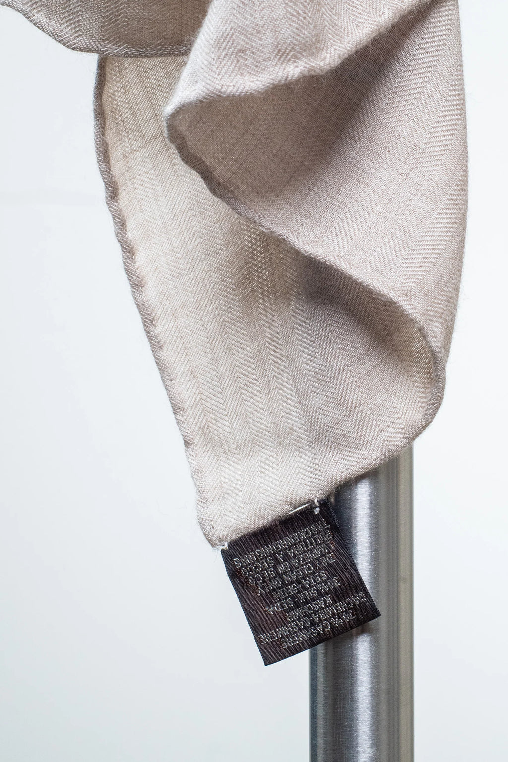 Sous L'Egide de Mars Cashmere Silk Shawl Scarf Coeur Cult Core
