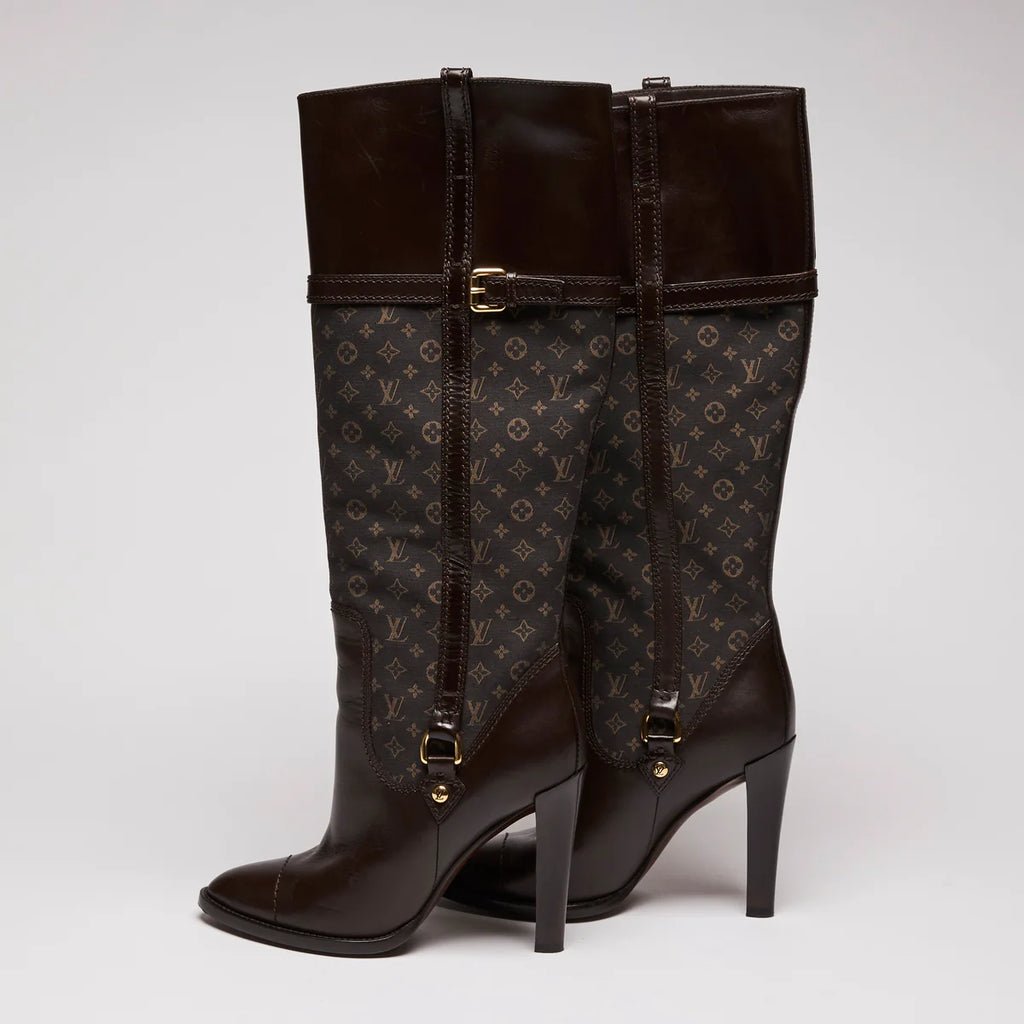 LV Brown Canvas and Leather Boots Size 37 Coeur Cult Core