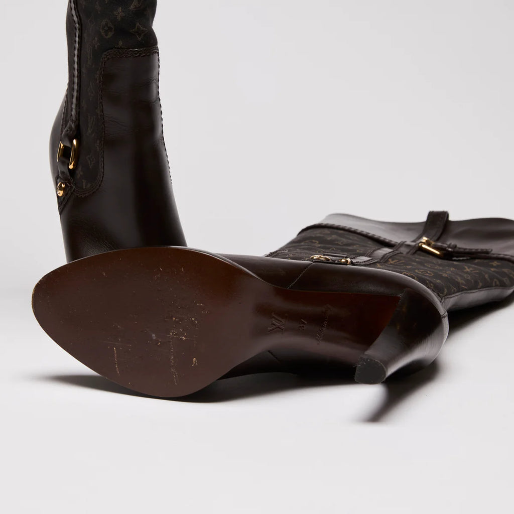 LV Brown Canvas and Leather Boots Size 37 Coeur Cult Core