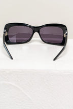 Sunglasses with Red V Detailing Coeur Cult Core